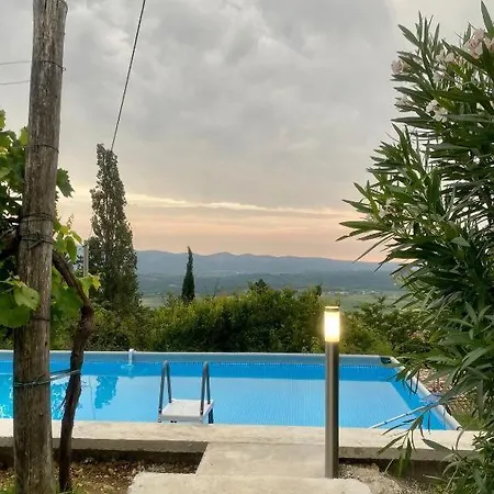 Σπίτι διακοπών Dama Lux, House With A Magnificent View *