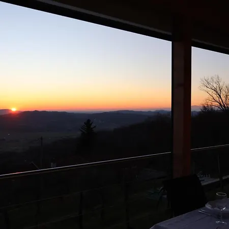 Σπίτι διακοπών Dama Lux, House With A Magnificent View