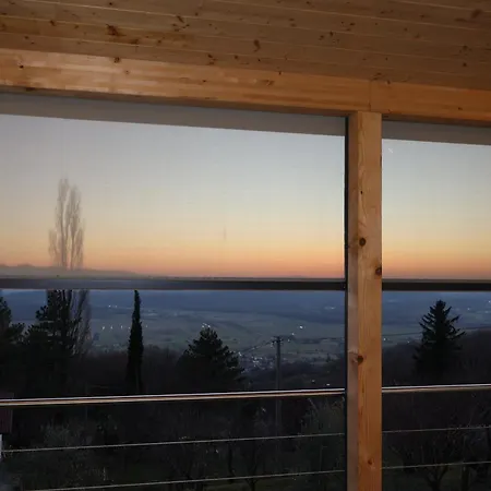 Dama Lux, House With A Magnificent View Holiday home *