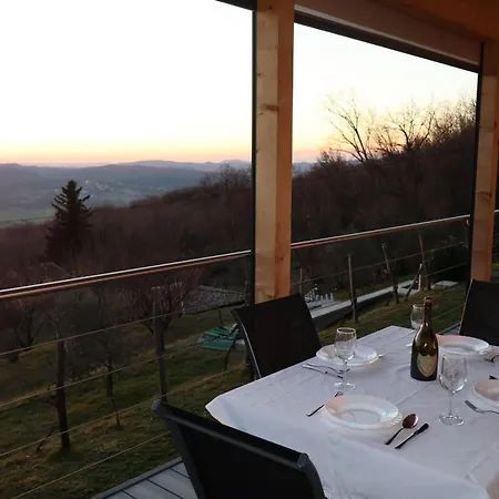 Σπίτι διακοπών Dama Lux, House With A Magnificent View *